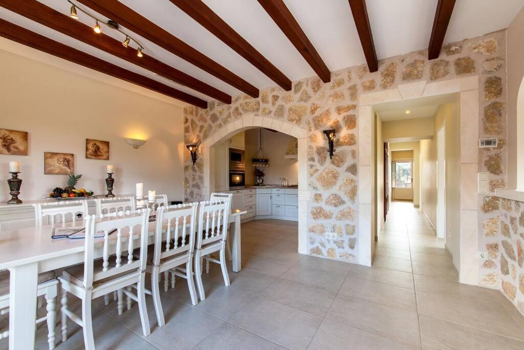 Finca Wellnatura Mit Sauna, Kamine, Badewanne Арта Экстерьер фото